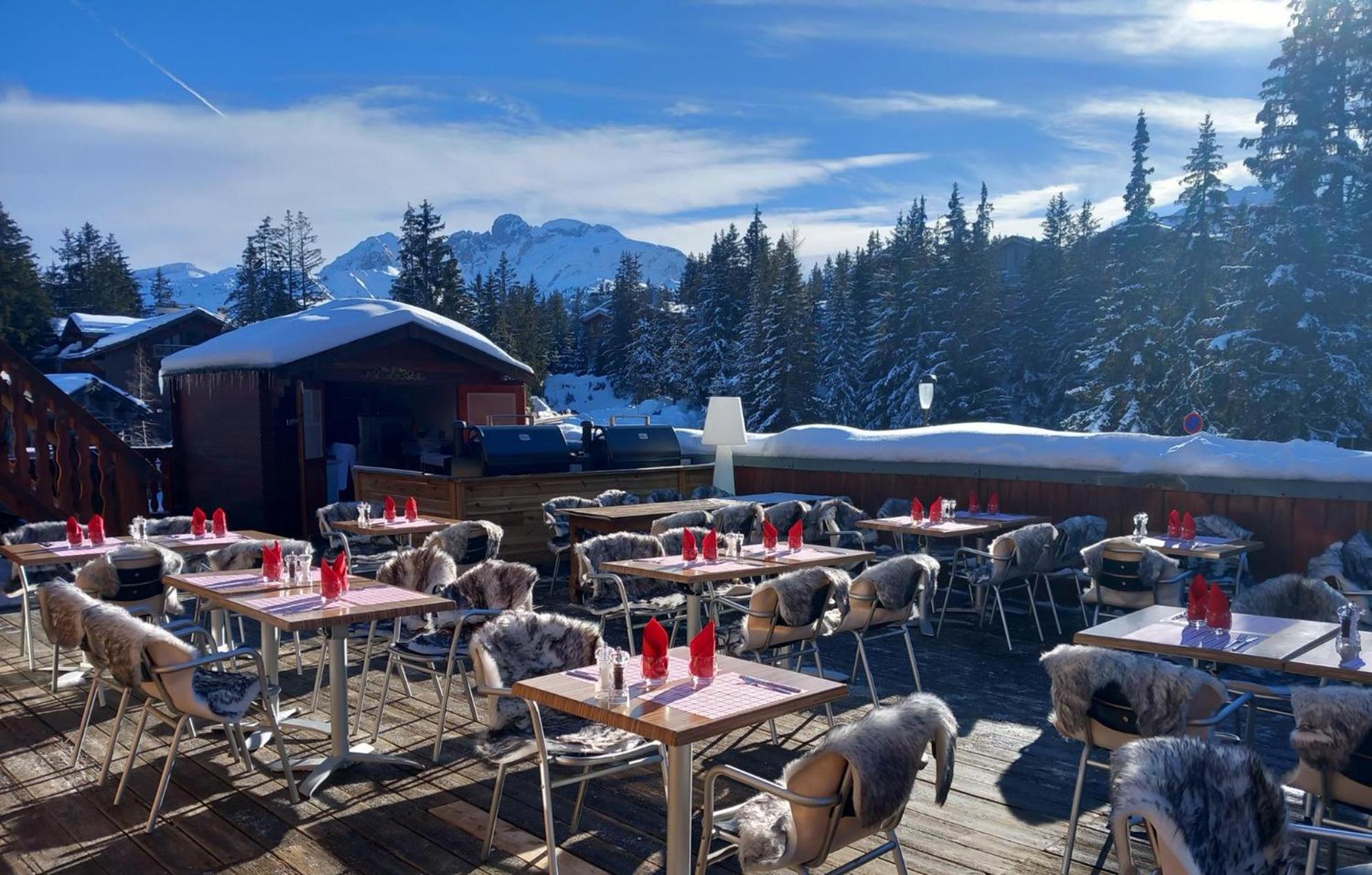 5 Hôtels Centraux près du Col de la Loze qui Méritent l'Attention