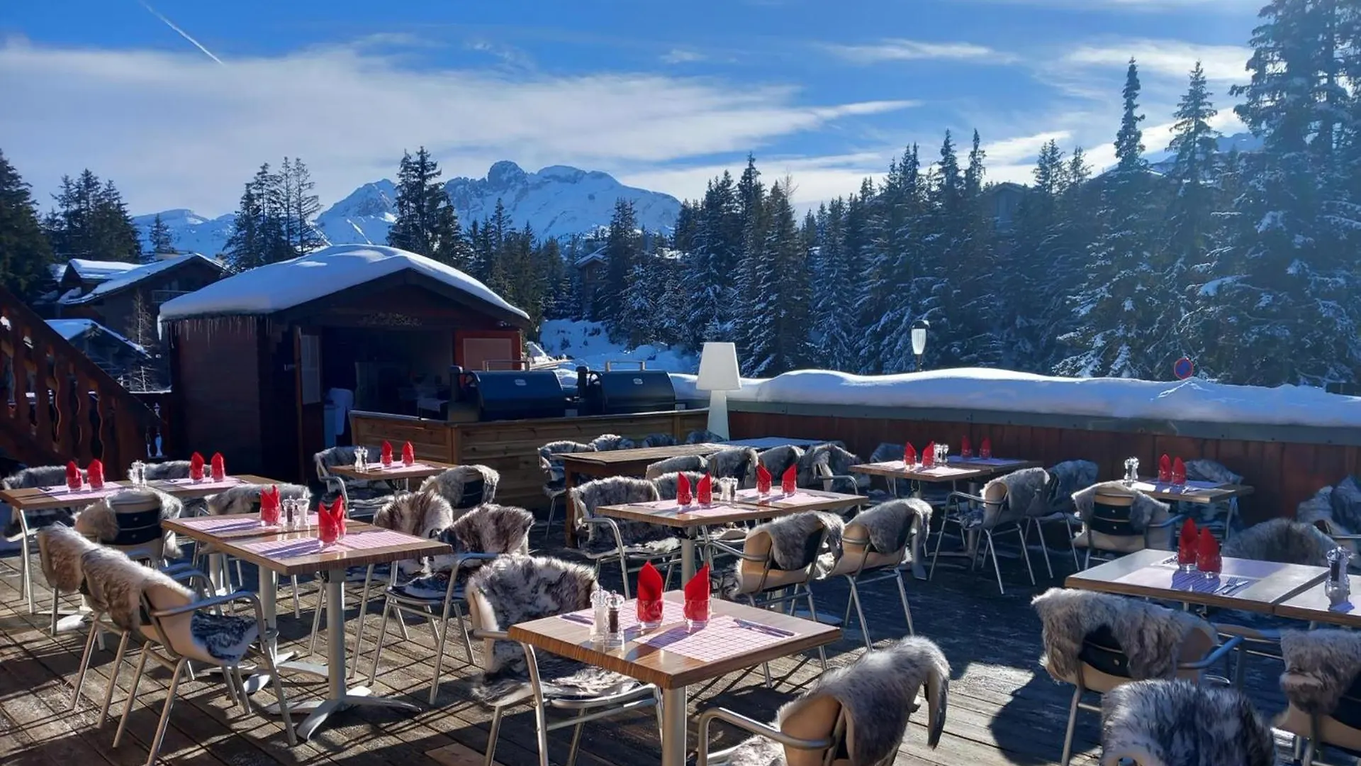 5 Hôtels Centraux près du Col de la Loze qui Méritent l'Attention